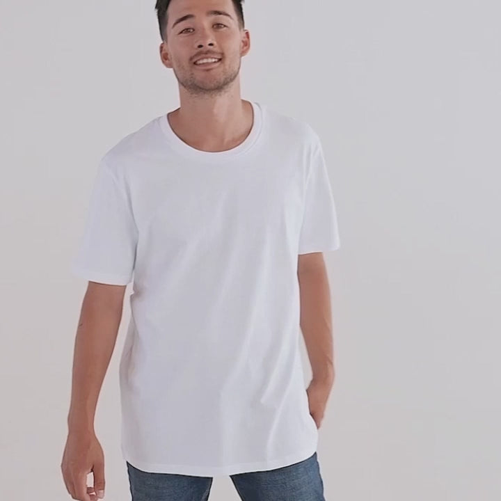 Personalized Men's T-Shirt - Blue Portrait | Seepu | Product video