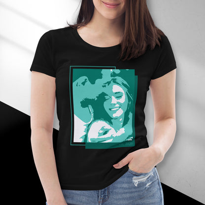 Personalized Women's T-Shirt in black- Large Portrait in Green | Seepu